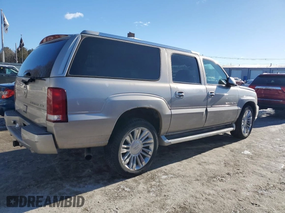 2005 Cadillac Escalade ESV z VIN 3GYFK66N35G271111, wystawiony jako Copart lot #43192695 z przebiegiem 186 144 mil mil oraz Tytuł czysty. Historia ofert i sprzedaży dostępna na DreamBid. Obrazek 3.