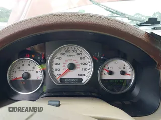 2006 Ford F-150 XLT с VIN 1FTPW14596KB92542, выставлен на аукционе IAAI как лот 42634344 с пробегом Не указан миль и . История ставок и продаж доступна на DreamBid. Изображение 7.