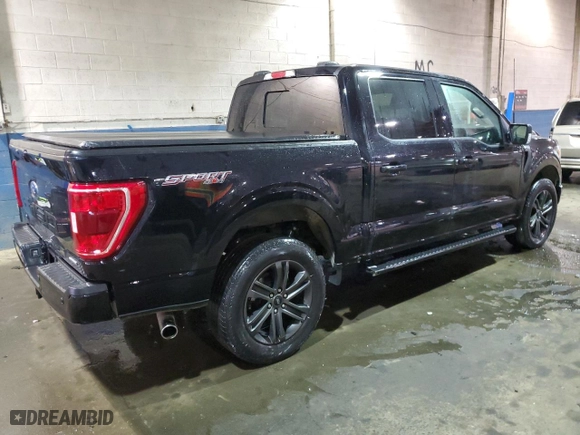 2022 Ford F-150 XL with VIN 1FTFW1E85NFB35749, listed as a Copart auction lot 41702445 with 38,013 mi miles and Clean Title. Bid and sale history available at carsss.com. Image 3.
