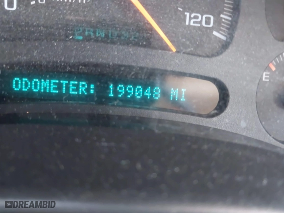 2003 Chevrolet Tahoe Z71 with VIN 1GNEK13T73R225437, listed as a IAAI auction lot 41679198 with 199,048 mi miles. Bid and sale history available at carsss.com. Image 7.