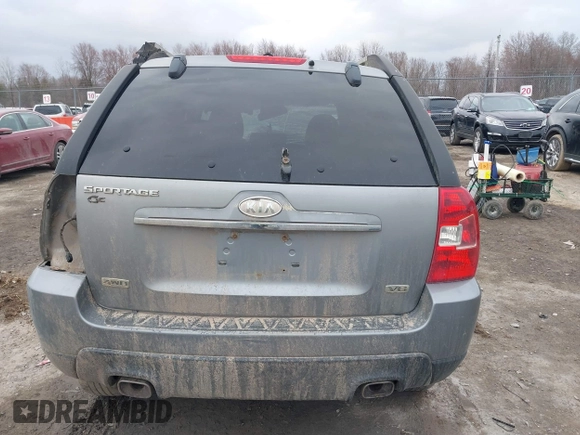 2010 Kia Sportage LX with VIN KNDKGCA33A7718634, listed as a IAAI auction lot 41868565 with 197,967 mi miles and . Bid and sale history available at carsss.com. Image 16.