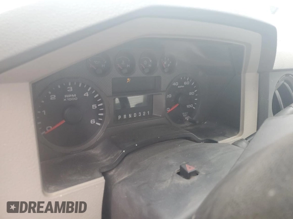 2008 Ford F-350 XL with VIN 1FDSF34598EA95957, listed as a Copart auction lot 71172104 with Not Provided miles and Salvage Title. Bid and sale history available at DreamBid. Image 9.
