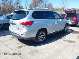 2013 Nissan Pathfinder SL with VIN 5N1AR2MM6DC628809, listed as a IAAI auction lot 41850082 with 129,640 mi miles and . Bid and sale history available at DreamBid. Image 4.