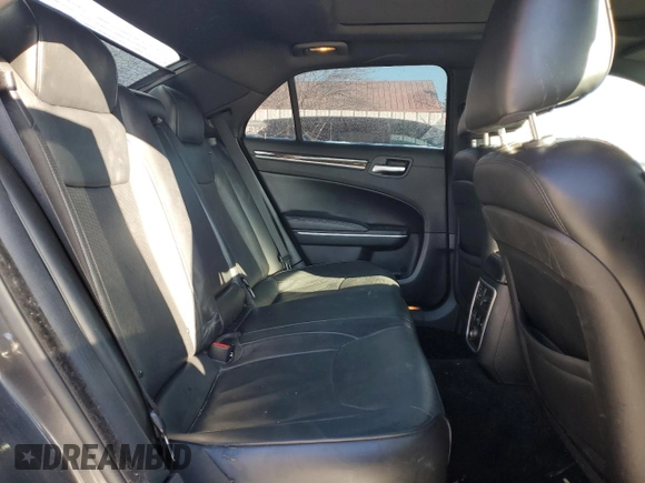 2014 Chrysler 300 with VIN 2C3CCAET3EH181258, listed as a Copart auction lot 44736515 with 122,606 mi miles and Salvage Title. Bid and sale history available at carsss.com. Image 10.