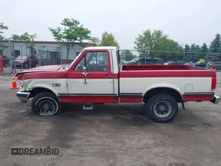 1989 Ford F-150 with VIN 1FTEF14NXKKA50427, listed as a IAAI auction lot 42449724 with 98,001 mi miles and . Bid and sale history available at DreamBid. Image 14.
