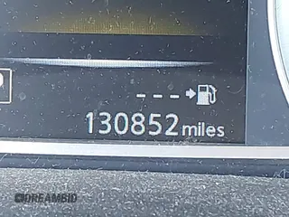 2018 Nissan Sentra SV z VIN 3N1AB7AP2JY224321, wystawiony jako IAAI lot #41885831 z przebiegiem 130 852 mil mil oraz . Historia ofert i sprzedaży dostępna na DreamBid. Obrazek 16.