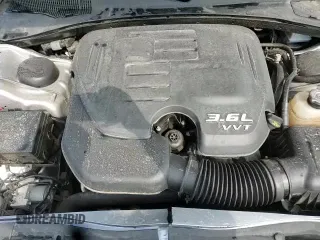 2018 Chrysler 300 Limited with VIN 2C3CCAKG0JH300417, listed as a Copart auction lot 64967955 with 48,645 mi miles and Salvage title. Bid and sale history available at DreamBid. Image 15.