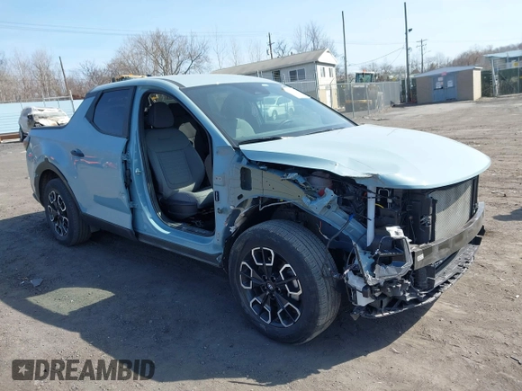 2024 Hyundai Santa Cruz SEL z VIN 5NTJBDAE3RH088530, wystawiony jako IAAI lot #41785149 z przebiegiem 21 560 mil mil oraz . Historia ofert i sprzedaży dostępna na DreamBid. Obrazek 1.