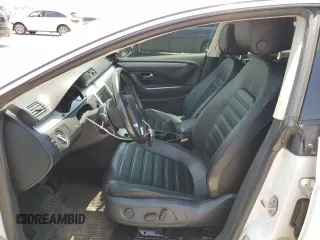 2014 Volkswagen CC R-Line with VIN WVWBN7AN1EE524099, listed as a Copart auction lot 60628924 with 120,310 mi miles and Clean Title. Bid and sale history available at carsss.com. Image 7.