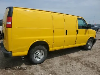 2020 Chevrolet Express Cargo with VIN 1GCWGAFP3L1271813, listed as a Copart auction lot 59291855 with 113,956 mi miles and Clean title. Bid and sale history available at DreamBid. Image 3.