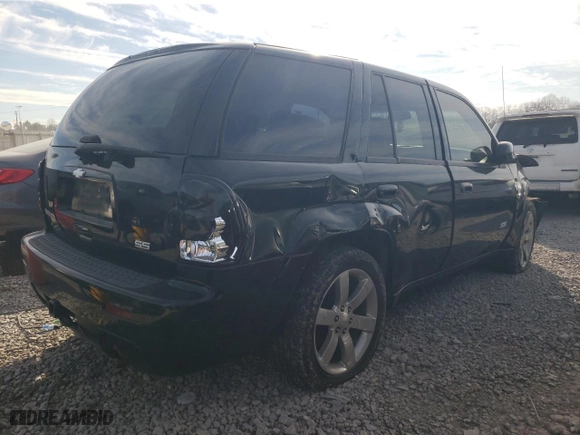 2007 Chevrolet TrailBlazer LT with VIN 1GNET13H672108732, listed as a Copart auction lot 41913975 with 144,379 mi miles and Salvage Title. Bid and sale history available at carsss.com. Image 3.