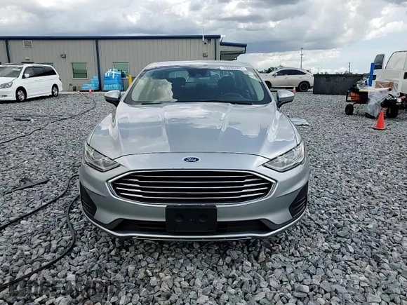 2020 Ford Fusion SE z VIN 3FA6P0HD8LR150929, wystawiony jako Copart lot #59086985 z przebiegiem 69 138 mil mil oraz Szkoda całkowita • Salvage title. Historia ofert i sprzedaży dostępna na DreamBid. Obrazek 14.
