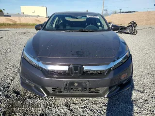 2019 Honda Clarity Plug-In Hybrid with VIN JHMZC5F13KC006354, listed as a Copart auction lot 77029684 with 21,533 mi miles and Salvage Title. Bid and sale history available at carsss.com. Image 5.