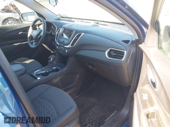 2024 Chevrolet Equinox LT with VIN 3GNAXUEGXRL329504, listed as a IAAI auction lot 42043209 with 7,000 mi miles and . Bid and sale history available at DreamBid. Image 5.