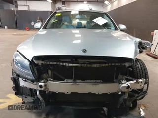 2018 Mercedes-Benz C 300 с VIN 55SWF4KB1JU249956, выставлен на аукционе IAAI как лот 42105746 с пробегом 45 739 миль миль и . История ставок и продаж доступна на DreamBid. Изображение 12.