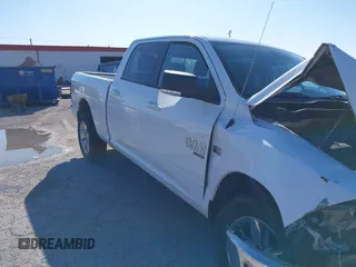 2019 Ram 1500 SLT с VIN 1C6RR6TT9KS613142, выставлен на аукционе IAAI как лот 40700176 с пробегом Не указан миль и . История ставок и продаж доступна на DreamBid. Изображение 1.