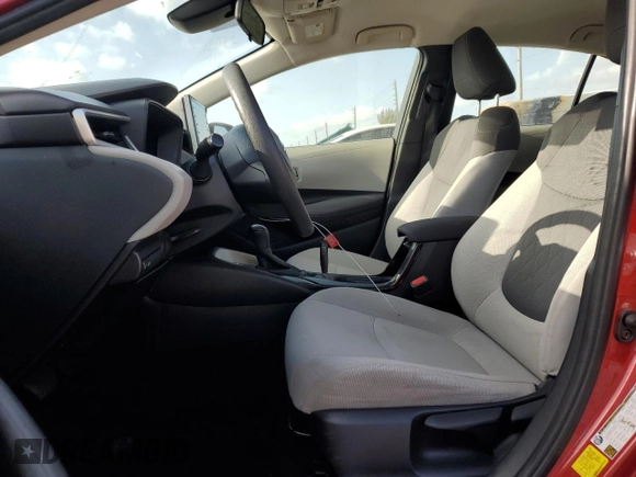 2021 Toyota Corolla Hybrid LE with VIN JTDEAMDE5MJ012662, listed as a Copart auction lot 52142455 with 138,564 mi miles and Clean Title. Bid and sale history available at carsss.com. Image 7.