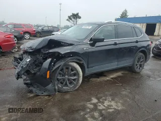 2022 Volkswagen Tiguan SE z VIN 3VV2B7AX2NM096209, wystawiony jako Copart lot #59560785 z przebiegiem 39 054 mil mil oraz Nie do naprawy • Non repairable. Historia ofert i sprzedaży dostępna na DreamBid. Obrazek 1.