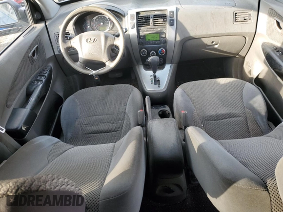 2009 Hyundai Tucson SE with VIN KM8JN72D79U113802, listed as a Copart auction lot 83455074 with 201,936 mi miles and Clean Title. Bid and sale history available at carsss.com. Image 8.
