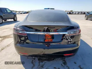 2019 Tesla Model S 100D with VIN 5YJSA1E46KF331936, listed as a Copart auction lot 49639135 with 20,499 mi miles and Salvage title. Bid and sale history available at DreamBid. Image 6.