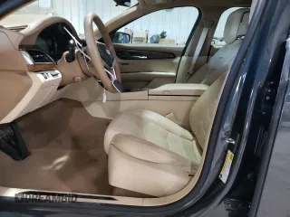 2017 Cadillac CT6 Platinum AWD with VIN 1G6KN5R67HU183399, listed as a Copart auction lot 42323205 with 62,782 mi miles and Salvage title. Bid and sale history available at DreamBid. Image 7.
