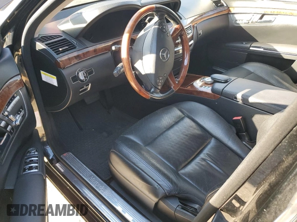 2010 Mercedes-Benz S 400 with VIN WDDNG9FB0AA300797, listed as a Copart auction lot 85998004 with Not Provided miles and Clean Title. Bid and sale history available at DreamBid. Image 8.