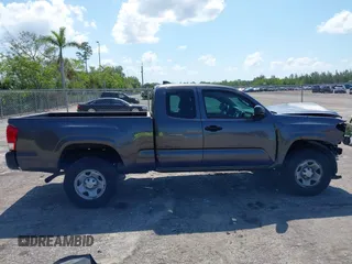 2016 Toyota Tacoma SR z VIN 5TFRX5GN8GX062166, wystawiony jako IAAI lot #42257541 z przebiegiem 166 354 mil mil oraz . Historia ofert i sprzedaży dostępna na DreamBid. Obrazek 14.