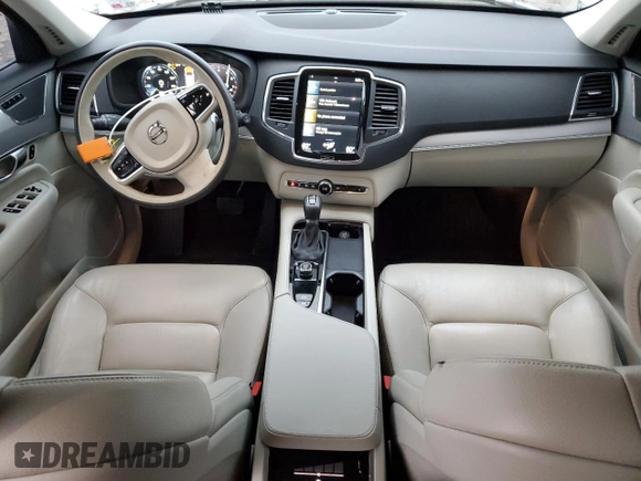 2022 Volvo XC90 Momentum with VIN YV4102CK7N1834777, listed as a Copart auction lot 85978694 with 67,136 mi miles and Salvage Title. Bid and sale history available at DreamBid. Image 8.