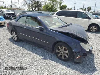 2004 Mercedes-Benz CLK Cabriolet 3.2L with VIN WDBTK65G84T029278, listed as a Copart auction lot 50312065 with 92,833 mi miles and Salvage Title. Bid and sale history available at carsss.com. Image 4.