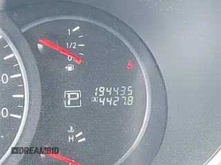 2017 Nissan Quest SV z VIN JN8AE2KP7H9165857, wystawiony jako IAAI lot #42083737 z przebiegiem 194 435 mil mil oraz . Historia ofert i sprzedaży dostępna na DreamBid. Obrazek 15.