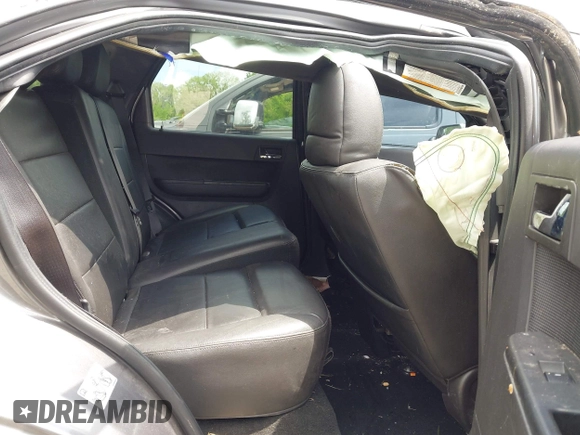 2010 Ford Escape Limited с VIN 1FMCU0E76AKC66681, выставлен на аукционе IAAI как лот 42168260 с пробегом 254 930 миль миль и . История ставок и продаж доступна на DreamBid. Изображение 8.