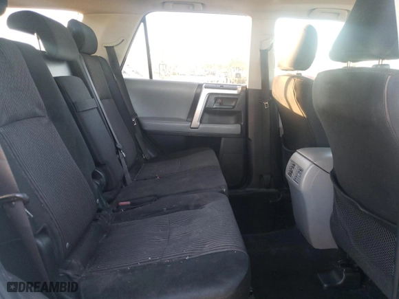 2010 Toyota 4Runner SR5 with VIN JTEZU5JR9A5008264, listed as a Copart auction lot 85495544 with 264,456 mi miles and Salvage Title. Bid and sale history available at carsss.com. Image 11.