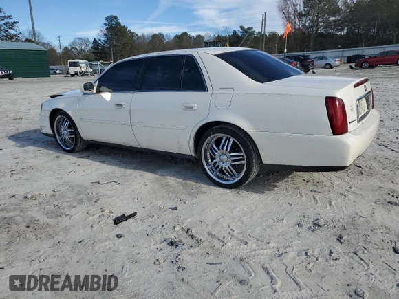 2001 Cadillac DeVille z VIN 1G6KD54Y61U227040, wystawiony jako Copart lot #46423295 z przebiegiem 180 289 mil mil oraz Szkoda całkowita • Salvage title. Historia ofert i sprzedaży dostępna na DreamBid. Obrazek 2.