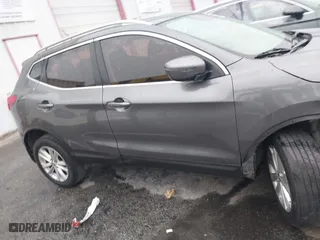 2018 Nissan Rogue Sport S with VIN JN1BJ1CP8JW193830, listed as a IAAI auction lot 41733404 with 80,887 mi miles. Bid and sale history available at carsss.com. Image 13.