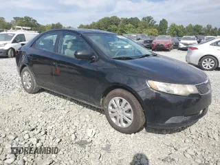 2013 Kia Forte LX with VIN KNAFT4A21D5738520, listed as a Copart auction lot 70834404 with 246,902 mi miles and Salvage Title. Bid and sale history available at carsss.com. Image 4.