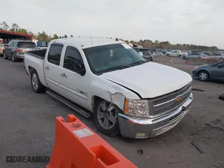 2012 Chevrolet Silverado 1500 LT with VIN 3GCPCSE07CG115883, listed as a IAAI auction lot 41722178 with 217,797 mi miles. Bid and sale history available at carsss.com. Image 1.