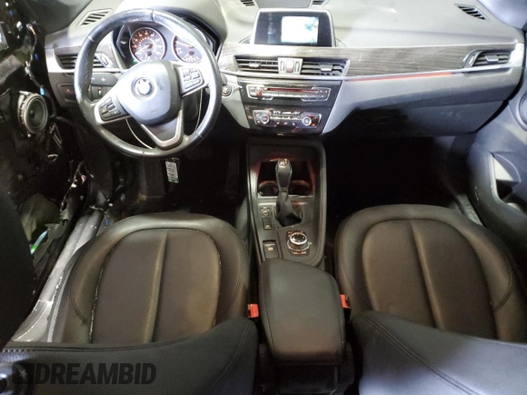 2018 BMW X1 xDrive28i with VIN WBXHT3C35J5K30657, listed as a Copart auction lot 43612815 with 61,181 mi miles and Salvage Title. Bid and sale history available at carsss.com. Image 8.