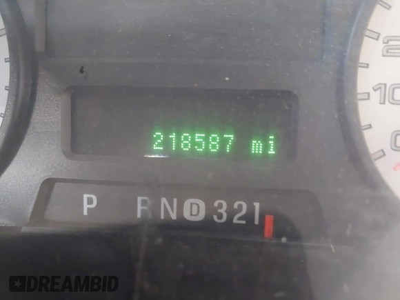 2005 Ford F-250 XL с VIN 1FTSW21PX5EC94046, выставлен на аукционе IAAI как лот 42447824 с пробегом 218 587 миль миль и . История ставок и продаж доступна на DreamBid. Изображение 14.