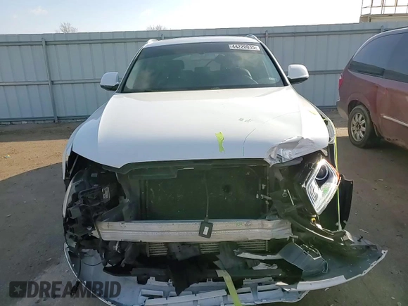 2017 Audi Q5 Premium with VIN WA1C2AFPXHA027160, listed as a Copart auction lot 44220035 with 128,233 mi miles and Salvage title. Bid and sale history available at DreamBid. Image 12.