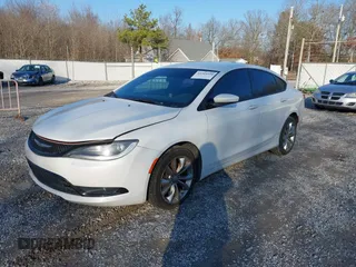2015 Chrysler 200 S with VIN 1C3CCCBG5FN699500, listed as a IAAI auction lot 41544234 with 171,864 mi miles and . Bid and sale history available at carsss.com. Image 2.