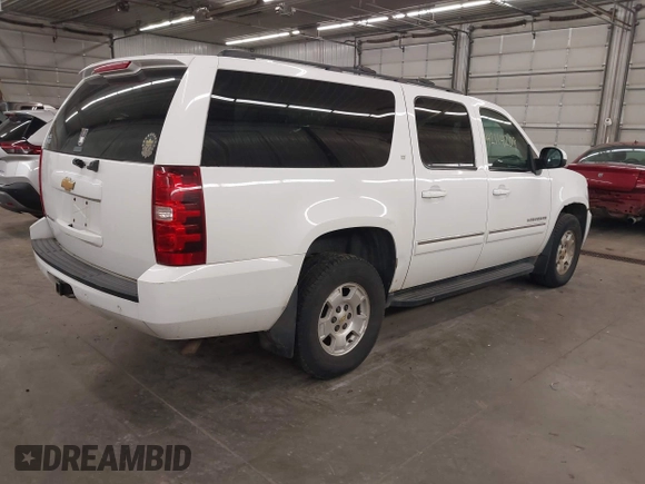 2013 Chevrolet Suburban LT with VIN 1GNSKJE74DR145680, listed as a IAAI auction lot 42114209 with 178,052 mi miles and . Bid and sale history available at DreamBid. Image 4.