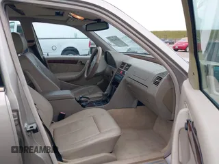 1998 Mercedes-Benz C 230/260/280/320 with VIN WDBHA23G5WA606125, listed as a IAAI auction lot 42064201 with 181,121 mi miles and . Bid and sale history available at carsss.com. Image 5.