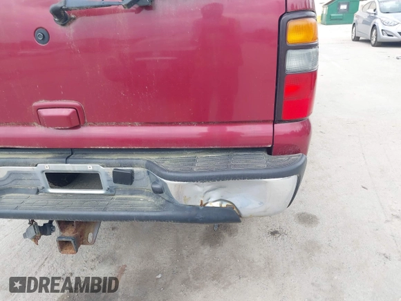 2006 Chevrolet Suburban LS z VIN 1GNFK16Z96J168813, wystawiony jako IAAI lot #42392803 z przebiegiem 163 052 mil mil oraz . Historia ofert i sprzedaży dostępna na DreamBid. Obrazek 12.