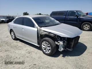 2017 Volkswagen Passat S with VIN 1VWAT7A30HC083255, listed as a Copart auction lot 60651695 with 153,879 mi miles and Salvage title. Bid and sale history available at DreamBid. Image 4.