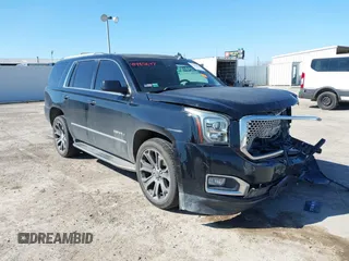 2016 GMC Yukon Denali with VIN 1GKS2CKJ8GR337441, listed as a IAAI auction lot 41485647 with 171,874 mi miles. Bid and sale history available at carsss.com. Image 1.