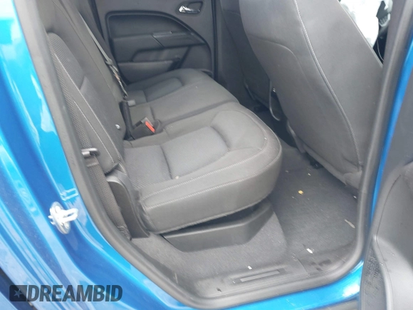 2021 Chevrolet Colorado 2WD LT z VIN 1GCGSCEN9M1226777, wystawiony jako IAAI lot #41895262 z przebiegiem 68 065 mil mil oraz . Historia ofert i sprzedaży dostępna na DreamBid. Obrazek 8.