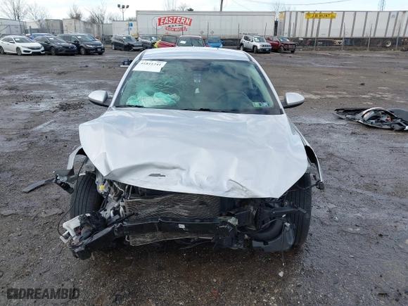 2019 Kia Forte LXS with VIN 3KPF24AD0KE131548, listed as a IAAI auction lot 41811241 with 51,664 mi miles. Bid and sale history available at carsss.com. Image 12.