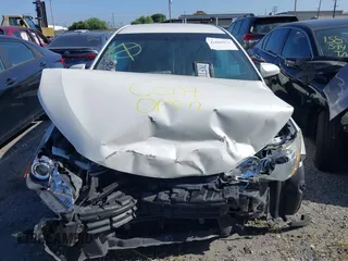 2015 Toyota Camry XLE with VIN 4T1BF1FK3FU913743, listed as a IAAI auction lot 42066972 with 136,917 mi miles and . Bid and sale history available at DreamBid. Image 12.