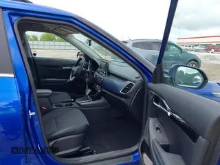 2021 Kia Seltos S z VIN KNDEUCAA8M7184183, wystawiony jako IAAI lot #42205774 z przebiegiem 29 434 mil mil oraz . Historia ofert i sprzedaży dostępna na DreamBid. Obrazek 5.