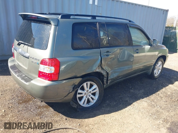 2007 Toyota Highlander Hybrid with VIN JTEGW21A870018929, listed as a IAAI auction lot 41735701 with 218,607 mi miles. Bid and sale history available at carsss.com. Image 4.
